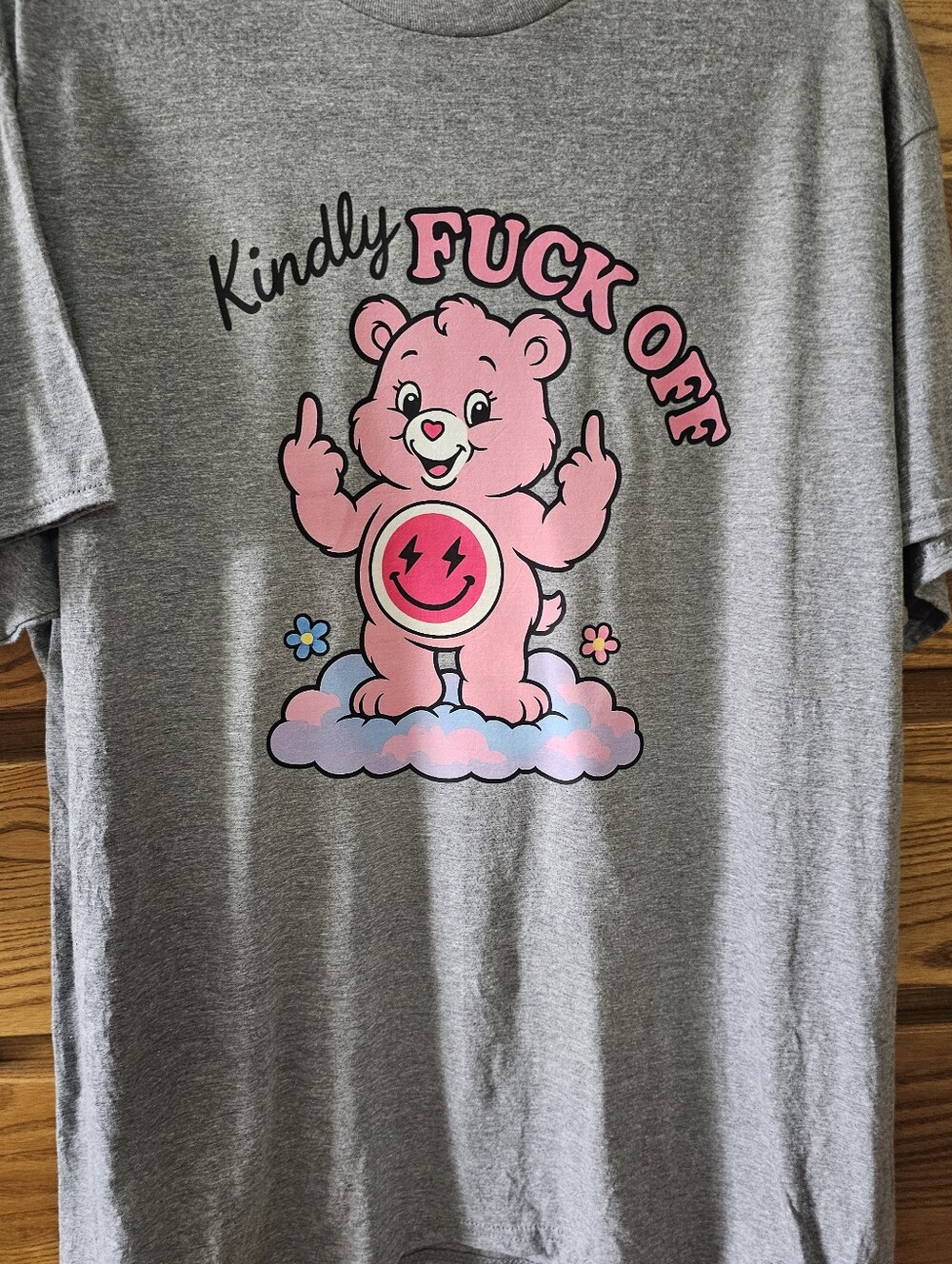 New-Graphic T-Shirt "Kindly F**k Off" Pink Bear sz XLarge